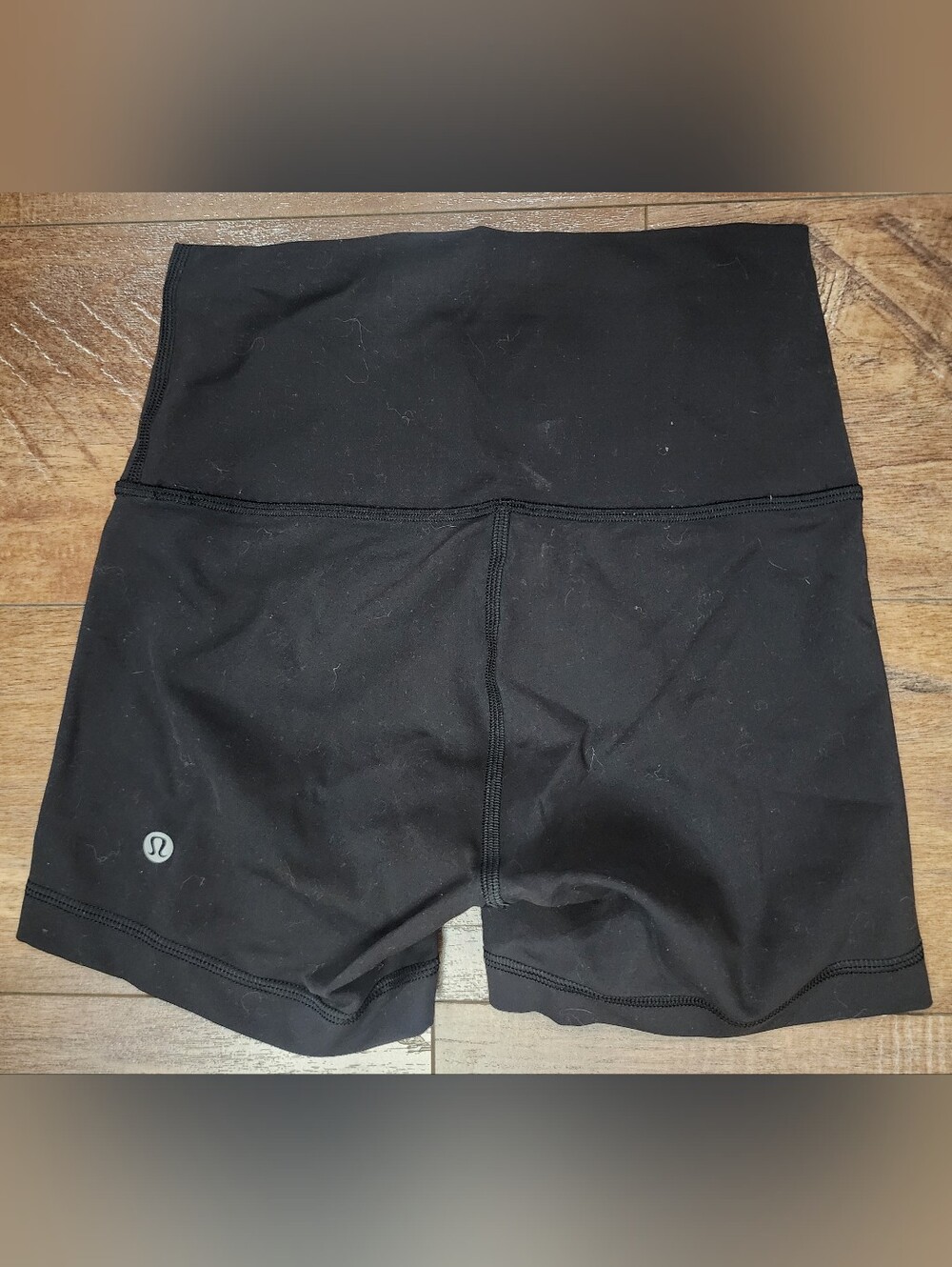 Lululemon Wunder Train HR Short 4"